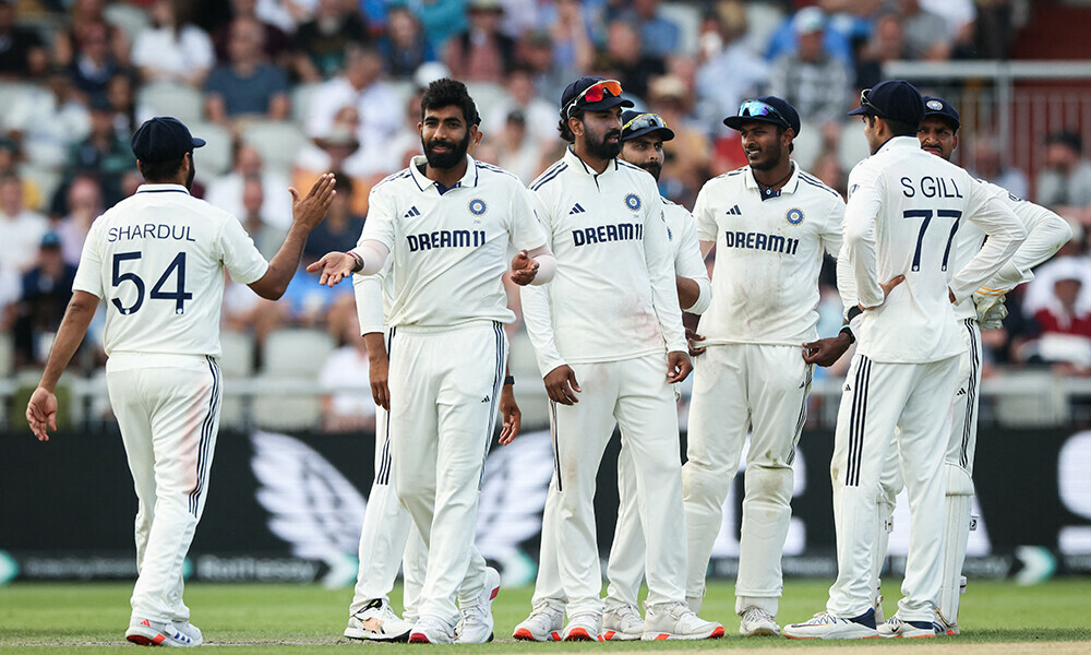 India&rsquo;s Jasprit Bumrah (2nd L) celebrates with teammates after taking the wicket of England&rsquo;s Jamie Smith on day three of the fourth cricket test match between England and India at Old Trafford, in Manchester, north England, on July 25, 2025. Photo: AFP