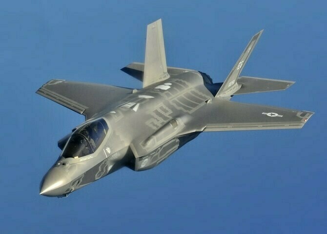 F-35 fighter jet crashes in California, pilot ejects safely