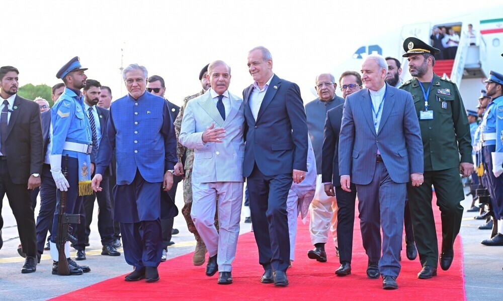 Prime Minister Muhammad Shehbaz Sharif receives Iran&rsquo;s President Dr Masoud Pezeshkian in Islamabad on August 2, 2025. Photo: PMO