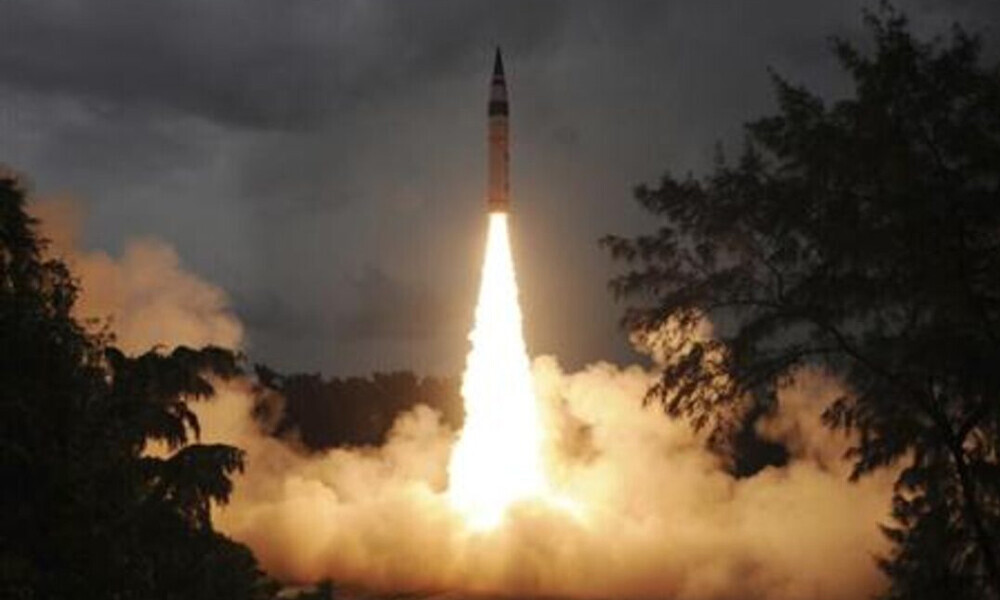 A surface-to-surface Agni-V missile is launched from the Wheeler Island off Odisha September 15, 2013. REUTERS/ A surface-to-surface Agni-V missile is launched from the Wheeler Island off Odisha September 15, 2013. REUTERS/