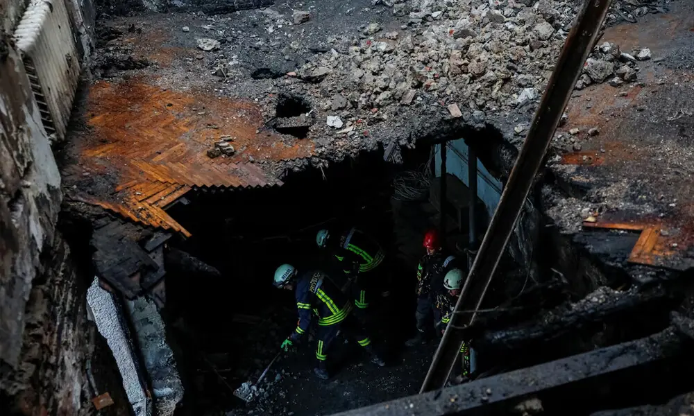 Rescuers work inside a Ukrainian government headquarters building damaged on Sunday during a Russian drone and missile strike, amid Russia&rsquo;s attack on Ukraine, in Kyiv, Ukraine September 8, 2025. REUTERS
