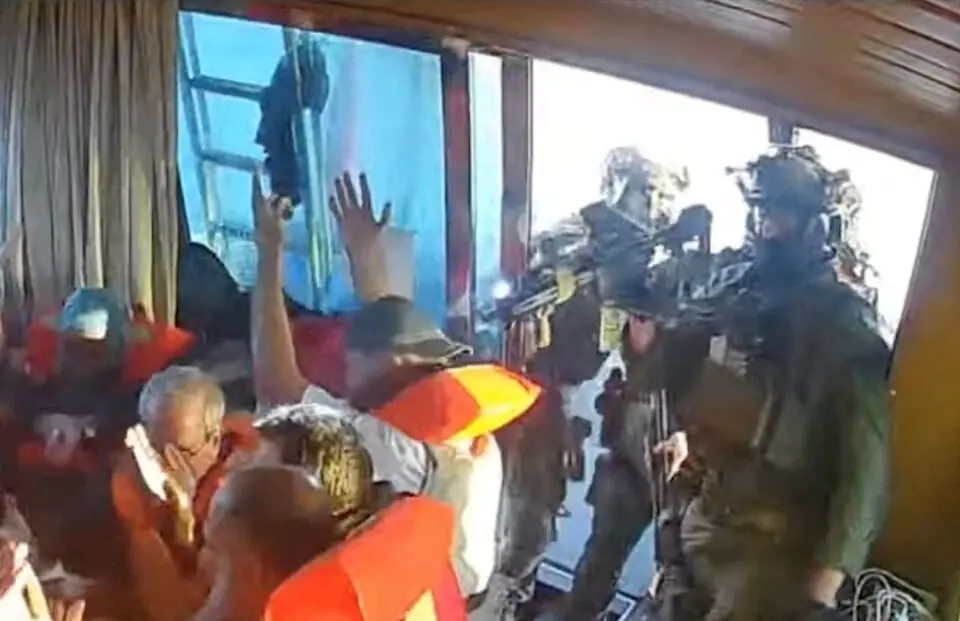 A screengrab from a live stream video shows Israeli navy forces aboard the Gaza-bound vessel Florida, part of the Global Sumud Flotilla, which flotilla organisers report has been intercepted, October 2, 2025.Photo: Reuters