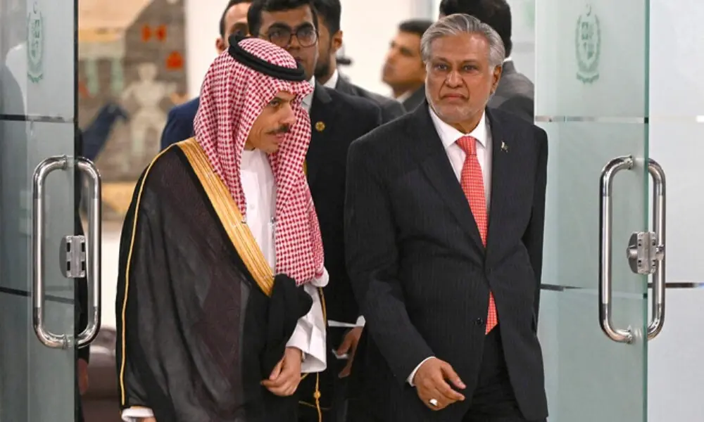 Photo: Reuters/File Photo: Reuters/File