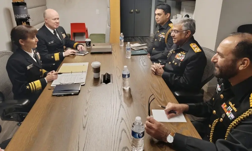  Chief of the Naval Staff Admiral Naveed Ashraf meeting with Deputy Chief of Naval Operations Vice Admiral Yvette Davids during his visit to USA. Photo: Facebook/@DgprNavy 