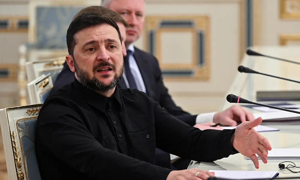 Ukrainian President Volodymyr Zelensky speaks during a meeting with Netherlands&rsquo; Minister of Foreign Affairs in Kyiv on October 28, 2025, amid Russian invasion in Ukraine. File Photo: AFP