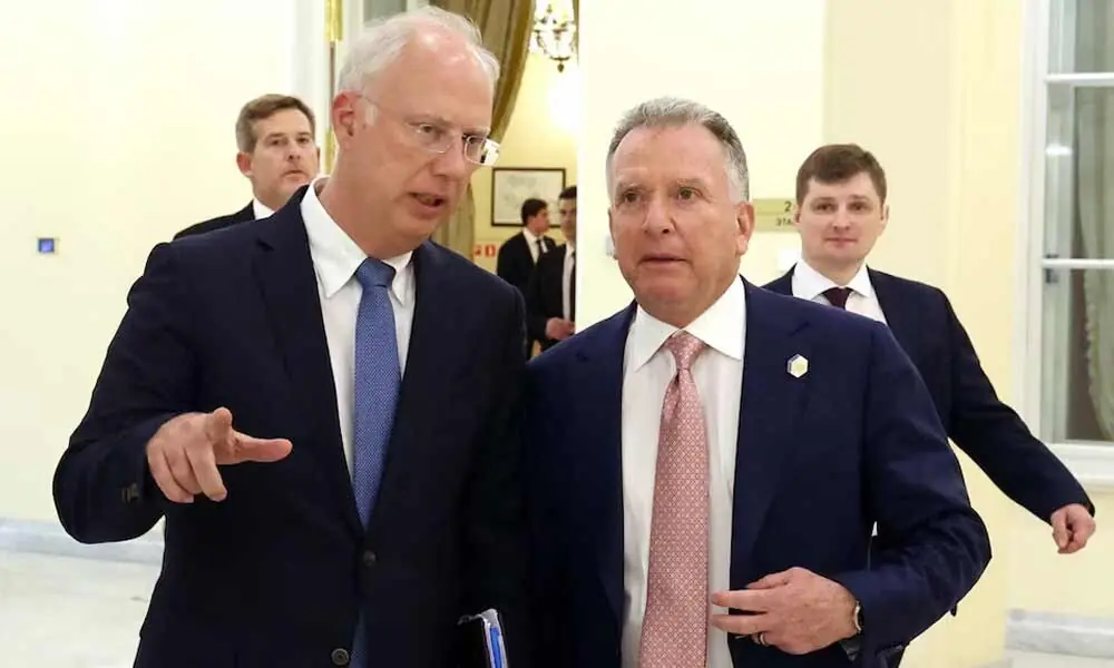 Kirill Dmitriev talks to Steve Witkoff. REUTERS/File Photo