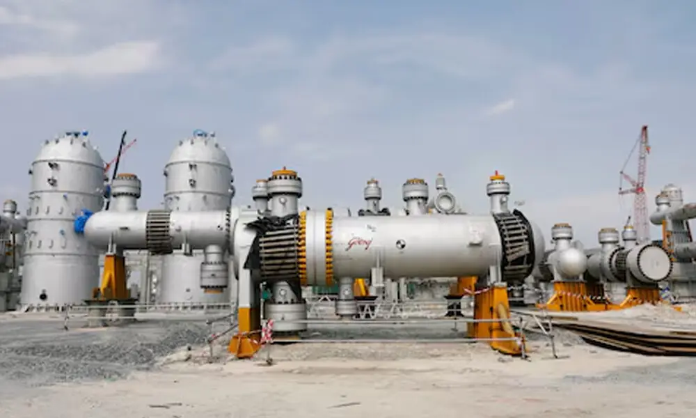 A view shows part of Dangote oil refinery in Ibeju Lekki district, on the outskirts of Lagos, Nigeria August 7, 2019. Picture taken August 7, 2019. REUTERS