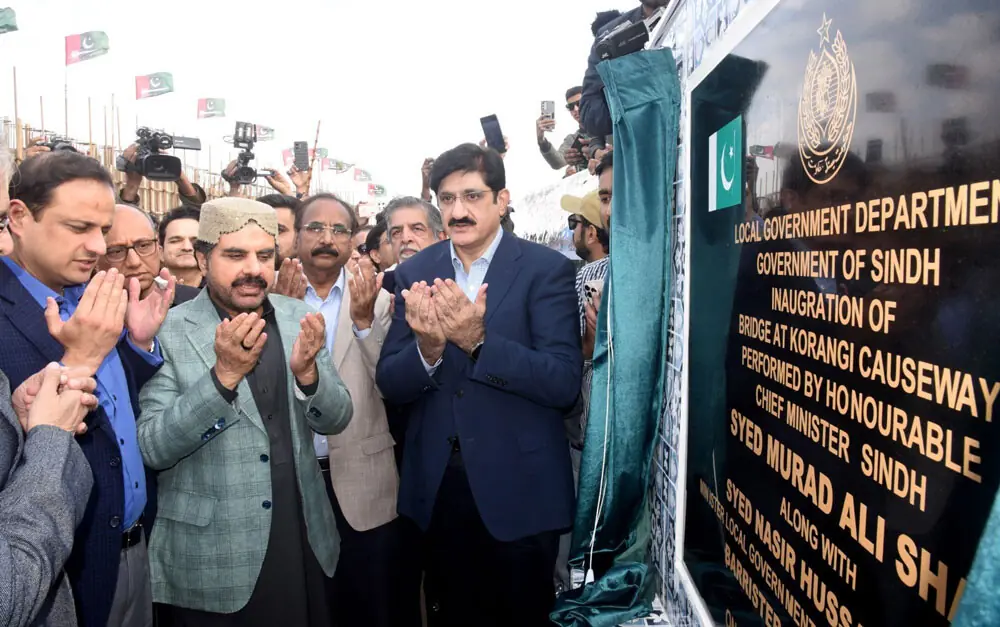 CM Murad inaugurates 1.4 kilometres long Korangi Causeway bridge - Pakistan  - Business Recorder