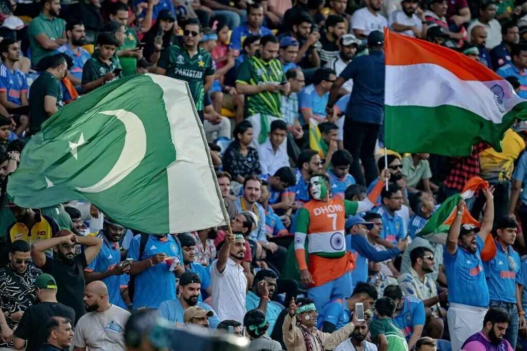 Fans wave India&rsquo;s and Pakistan&rsquo;s national flags during the Asia Cup 2023 one-day international (ODI) cricket match between India and Pakistan at the Pallekele International Cricket Stadium in Kandy on September 2, 2023. Photo: AFP