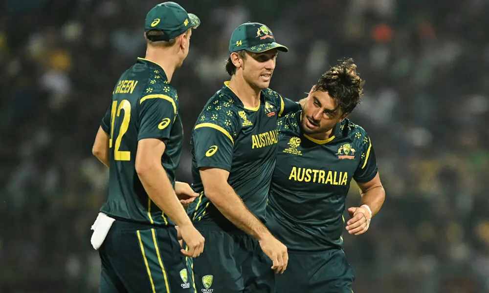 Australia&rsquo;s Marcus Stoinis (R) celebrates with captain Mitchell Marsh (C) and Cameron Green after taking the wicket of Sri Lanka&rsquo;s Kusal Mendis during the 2026 ICC Men&rsquo;s T20 Cricket World Cup group stage match between Australia and Sri Lanka at Pallekele International Cricket Stadium in Kandy on February 16, 2026. Photo: AFP