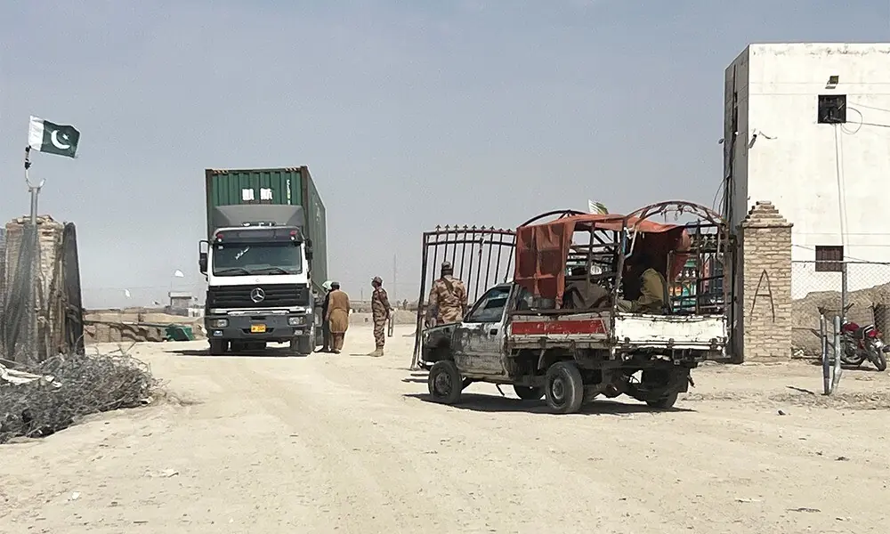 Vehicles at a gate at the border crossing along the Pakistan-Afghanistan border crossing in Balochistan Province, in Chaman, Pakistan February 27, 2026
Photo: Reuters