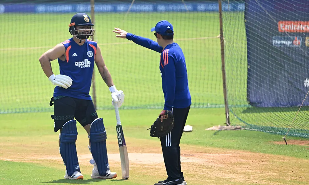 India&rsquo;s Rinku Singh (L) listens to coach Gautam Gambhir (R) during a training session ahead of the 2026 ICC Men&rsquo;s T20 Cricket World Cup&rsquo;s semi-final match between India and England at the at the Wankhede Stadium in Mumbai on March 4, 2026. Photo: AFP