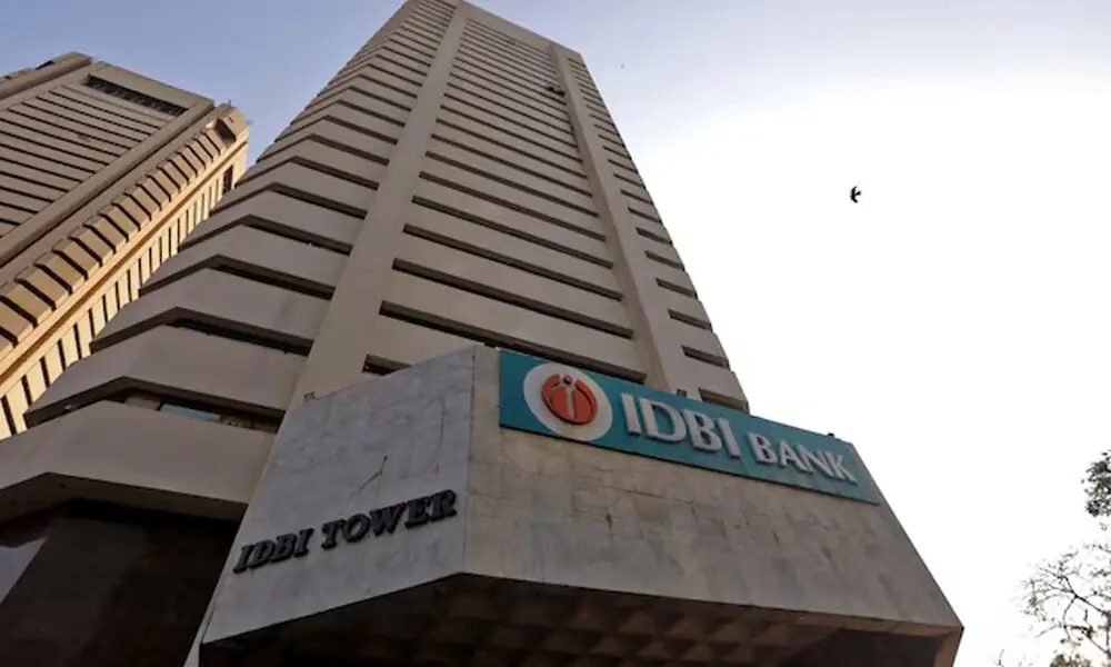 The logo of IDBI Bank is seen on the facade of its headquarters in Mumbai, India, April 18, 2023. File Photo: Reuters