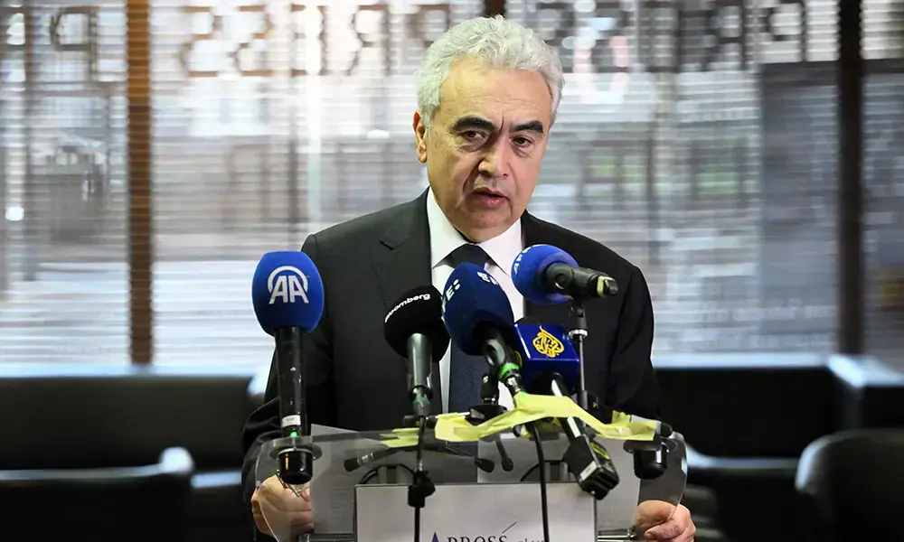 International Energy Agency (IEA) Executive Director Fatih Birol gives a press conference in Brussels on March 6, 2026. Photo: AFP