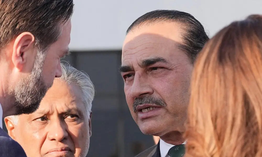 US Vice President JD Vance (L) talks to Pakistan&rsquo;s Chief of Defence Forces and Chief of Army Staff Field Marshall Asim Munir (R) and Pakistan&rsquo;s Deputy Prime Minister and Foreign Minister Mohammad Ishaq Dar (C) before boarding Air Force Two after attending talks on Iran in Islamabad on April 12, 2026. Photo: AFP