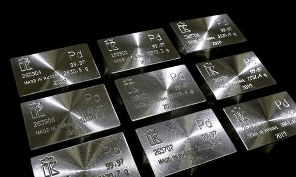 Iran war pushed platinum market into its first surplus in six quarters, the WPIC says