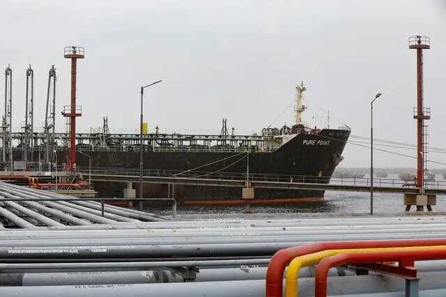 Pakistan invites Kuwait to invest in ports, energy logistics projects Pakistan invites Kuwait to invest in ports, energy logistics projects