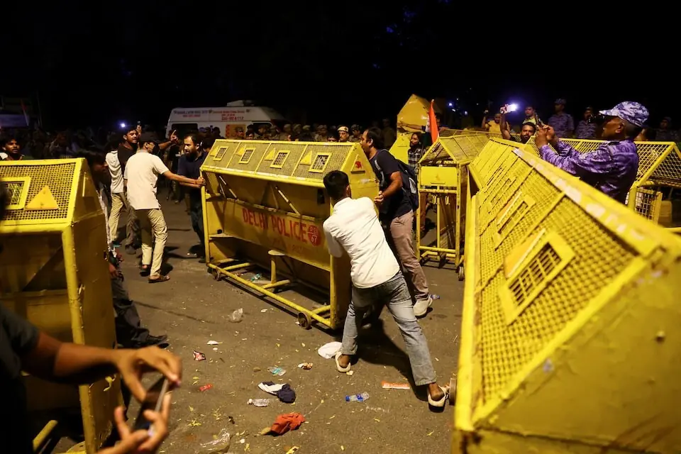 Photo: Reuters Photo: Reuters