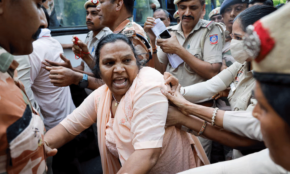 Photo: Reuters Photo: Reuters