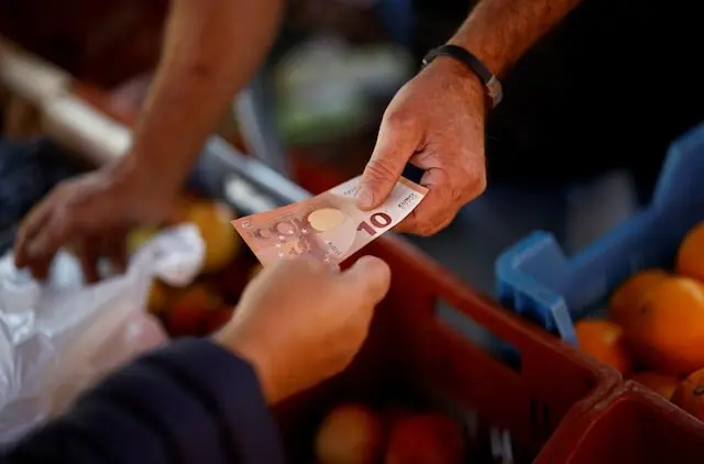 Photo: Reuters Photo: Reuters
