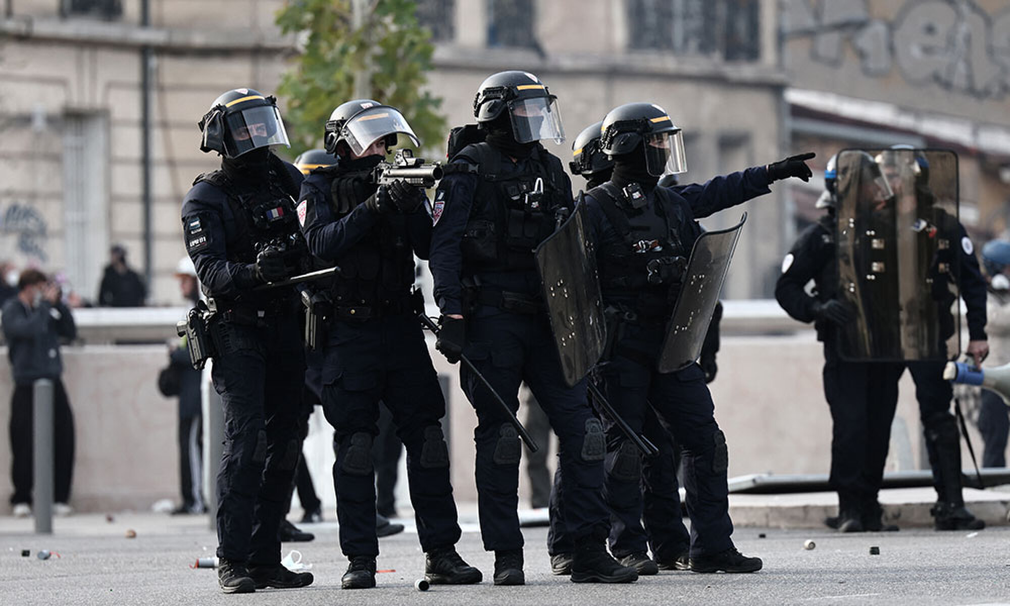 A French Republican Security Corps (CRS - Compagnies Republicaines de Securite) officer aimes an LBD 40mm GL-06 launcher during a demonstration in favor of purchasing power, the protection of public services, and fiscal and social justice, in Marseille, southeastern France on October 24, 2026 as part of a nationwide call for mobilisation bringing together former members of the Yellow Vest movement, labor unions, high school and university students. Photo: AFP A French Republican Security Corps (CRS - Compagnies Republicaines de Securite) officer aimes an LBD 40mm GL-06 launcher during a demonstration in favor of purchasing power, the protection of public services, and fiscal and social justice, in Marseille, southeastern France on October 24, 2026 as part of a nationwide call for mobilisation bringing together former members of the Yellow Vest movement, labor unions, high school and university students. Photo: AFP