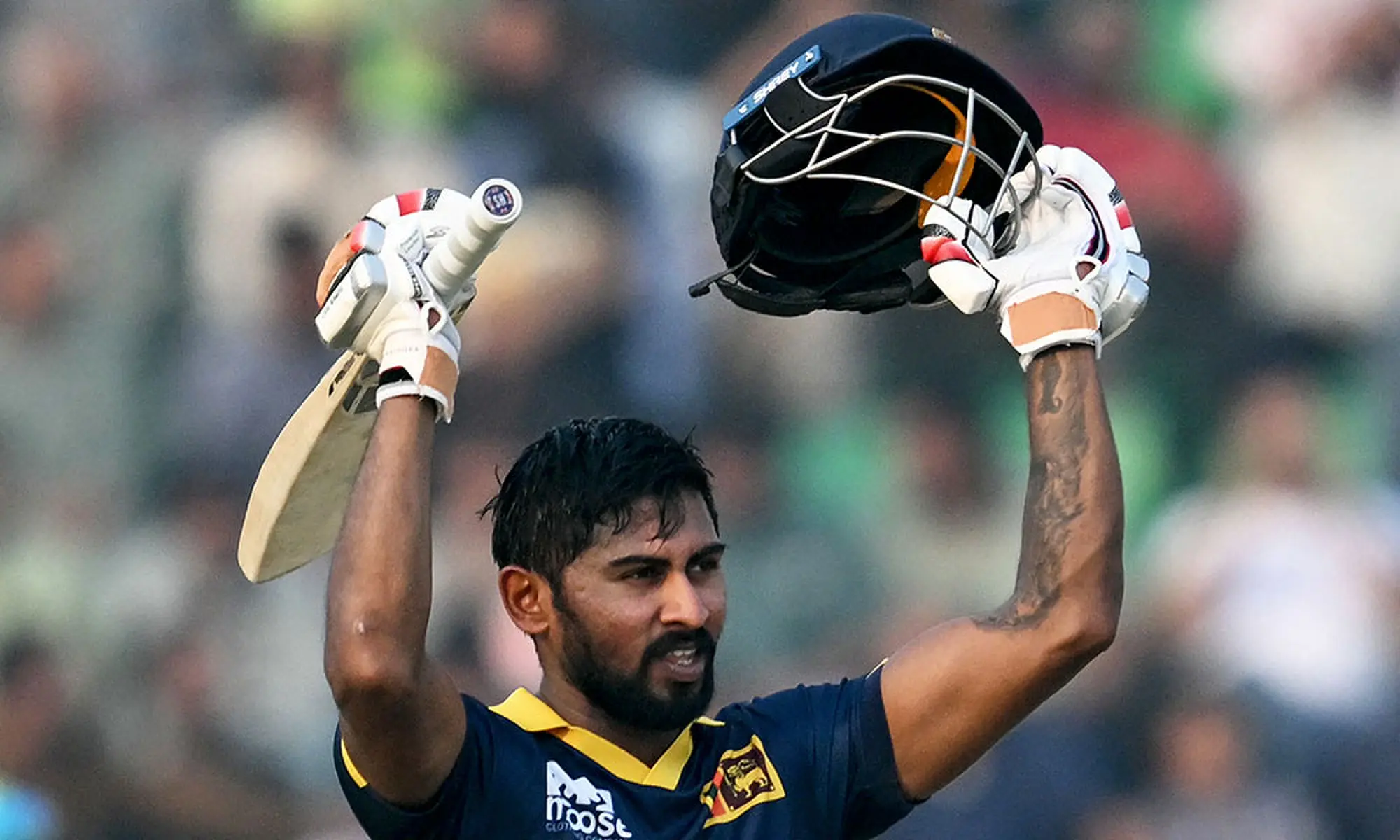 Sri Lanka's Kamindu Mendis celebrates after scoring a century (100 runs) during the one-day international (ODI) tri-series final cricket match between Pakistan and Sri Lanka at the Gaddafi Stadium in Lahore on October 31, 2026. Photo: AFP