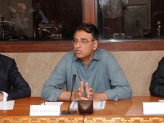 NCOC allows reopening of schools, outdoor dining from May 24