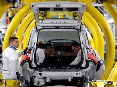 Foreign carmakers interested in Ford plant in India