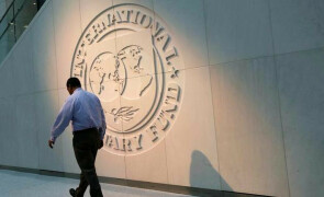 Bangladesh seeks $4.5bn IMF loan as foreign reserves shrink