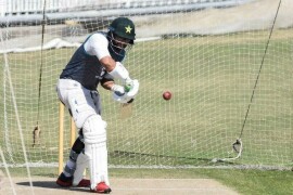 Pakistan lose opener Haq as whitewash looms in third England Test