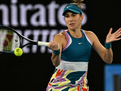 Erratic Bencic blusters through to third round at Australian Open