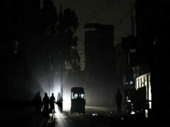 Thousands of mobile phone towers go offline in Pakistan after power outage
