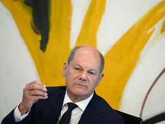 German inflation drops on gas bill subsidy