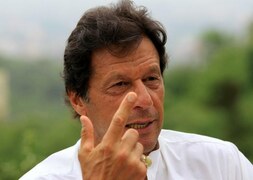 In Bloomberg interview, Imran says will back continued role of IMF if he wins election In Bloomberg interview, Imran says will back continued role of IMF if he wins election