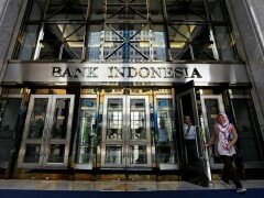 Bank Indonesia to hold rates at 5.75% in Feb after six straight increases
