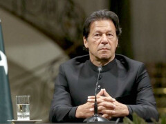 Firebrand Khan raises stakes, again