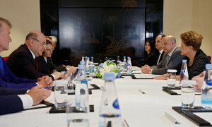 Russian PM in China for talks with Xi, business forum