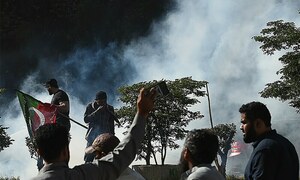 IK’s arrest triggers outrage within Pakistanis at home and abroad