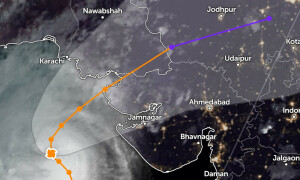 Cyclone Biparjoy less than 400kms away from Karachi as Sindh braces for heavy rains Cyclone Biparjoy less than 400kms away from Karachi as Sindh braces for heavy rains