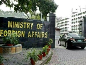 FO says 12 Pakistanis identified among survivors in Greece boat disaster