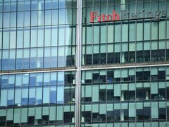 Fitch does not &lsquo;expect large further devaluation of Pakistani rupee&rsquo;: report