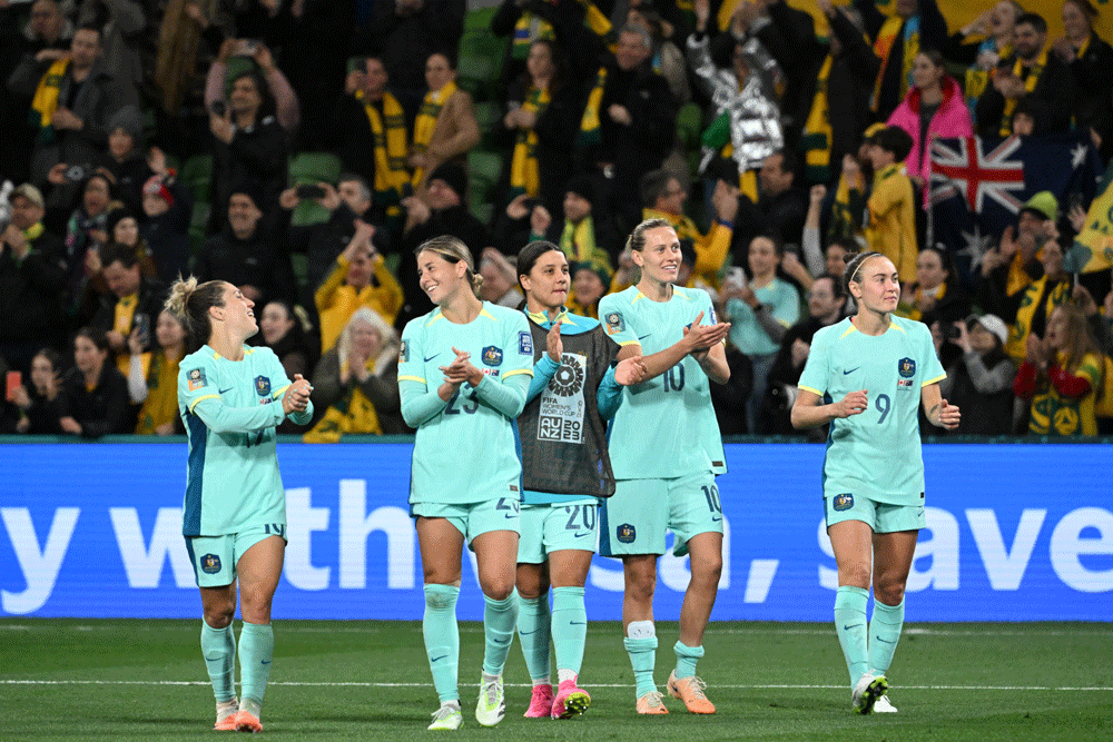 Australia eye Kerr return in World Cup last 16