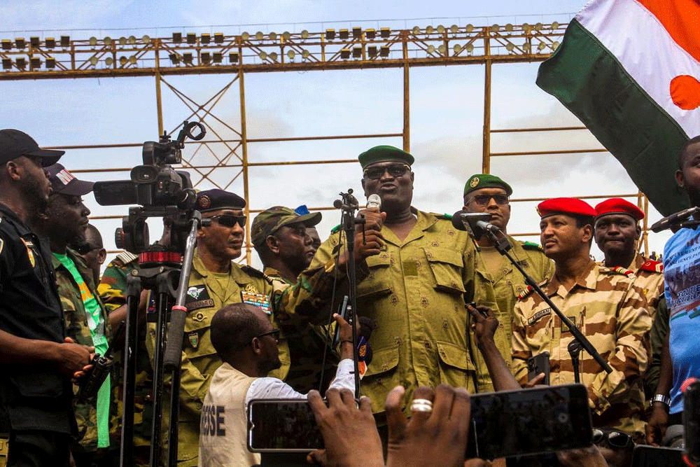 Niger waits for West African bloc&rsquo;s response after junta rejects ultimatum