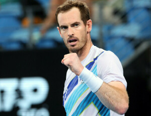 Abdominal strain forces Murray out of Cincinnati