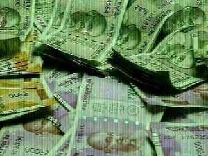 India bond yields seen little changed with focus on debt supply