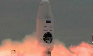Russia&rsquo;s space agency head vows to continue Moon race