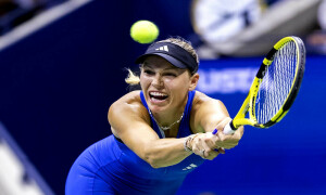 Wozniacki stuns Kvitova to reach US Open third round