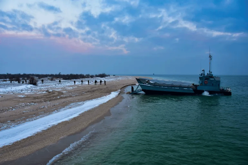 Russia says destroyed 4 Ukrainian military boats carrying troops in Black Sea