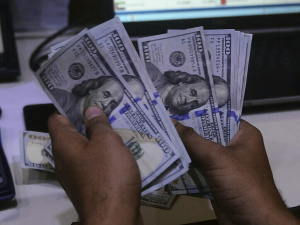 Open-market: rupee appreciates further against US dollar