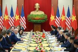 US, Vietnam agree to deepen ties as China worries grow